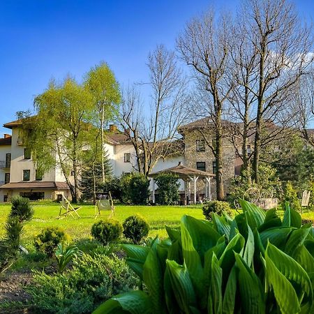 Hotel Victoria Olkusz Bagian luar foto